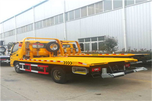 涟源附近拖车救援搭电