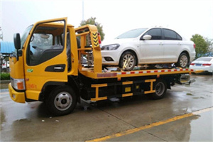 涟源附近拖车救援24小时服务热线