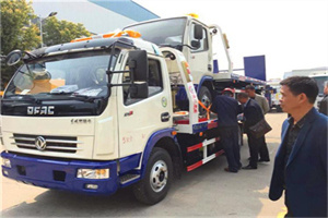 涟源汽车道路救援拖车价格